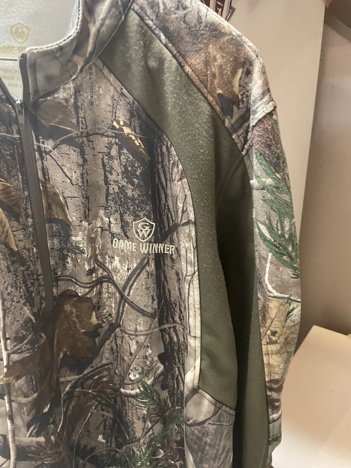VETEMENTS RealTree vincitore del gioco Maglione mimetico grande da uomo