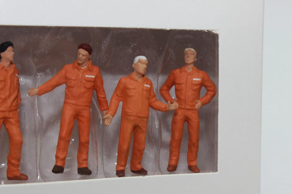 Preiser 68212 Orange 6 Figures Workers 1:50 Figures New in OVP - Image 3 of 4