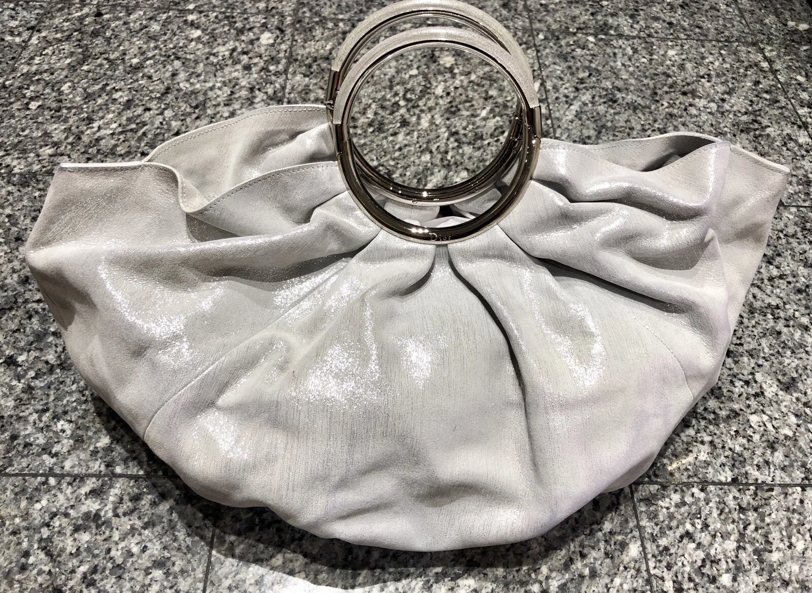 Sac hobo plissé argent Christian Dior BABE
