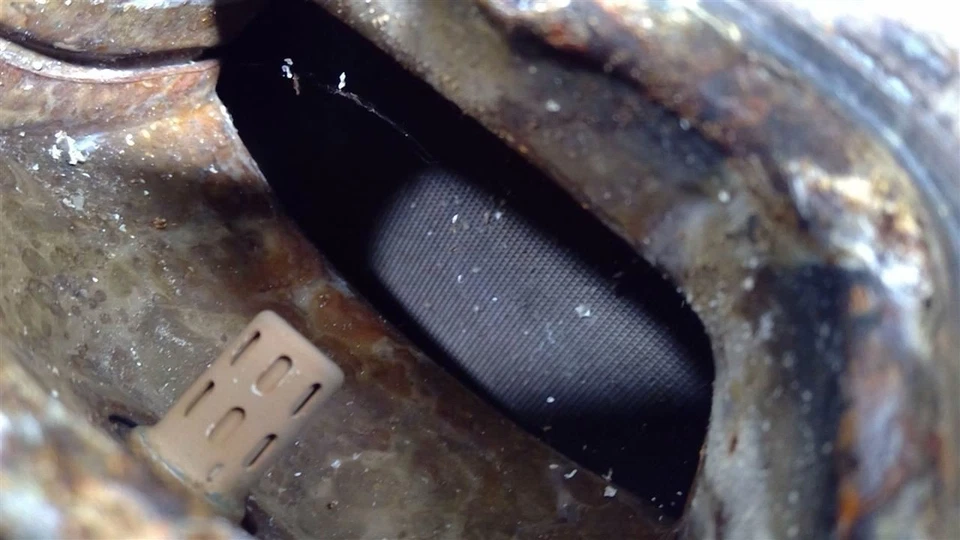 Colector convertidor catalítico Chrysler Pacifica 2018-202268365825ac Foto 4 de 4