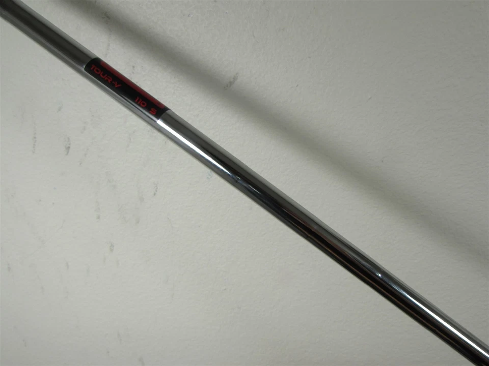 Titleist Golf 718 MB 24* 4 Iron Stiff Flex (S) KBS Tour-V 110 Steel Shaft - Image 4 of 4