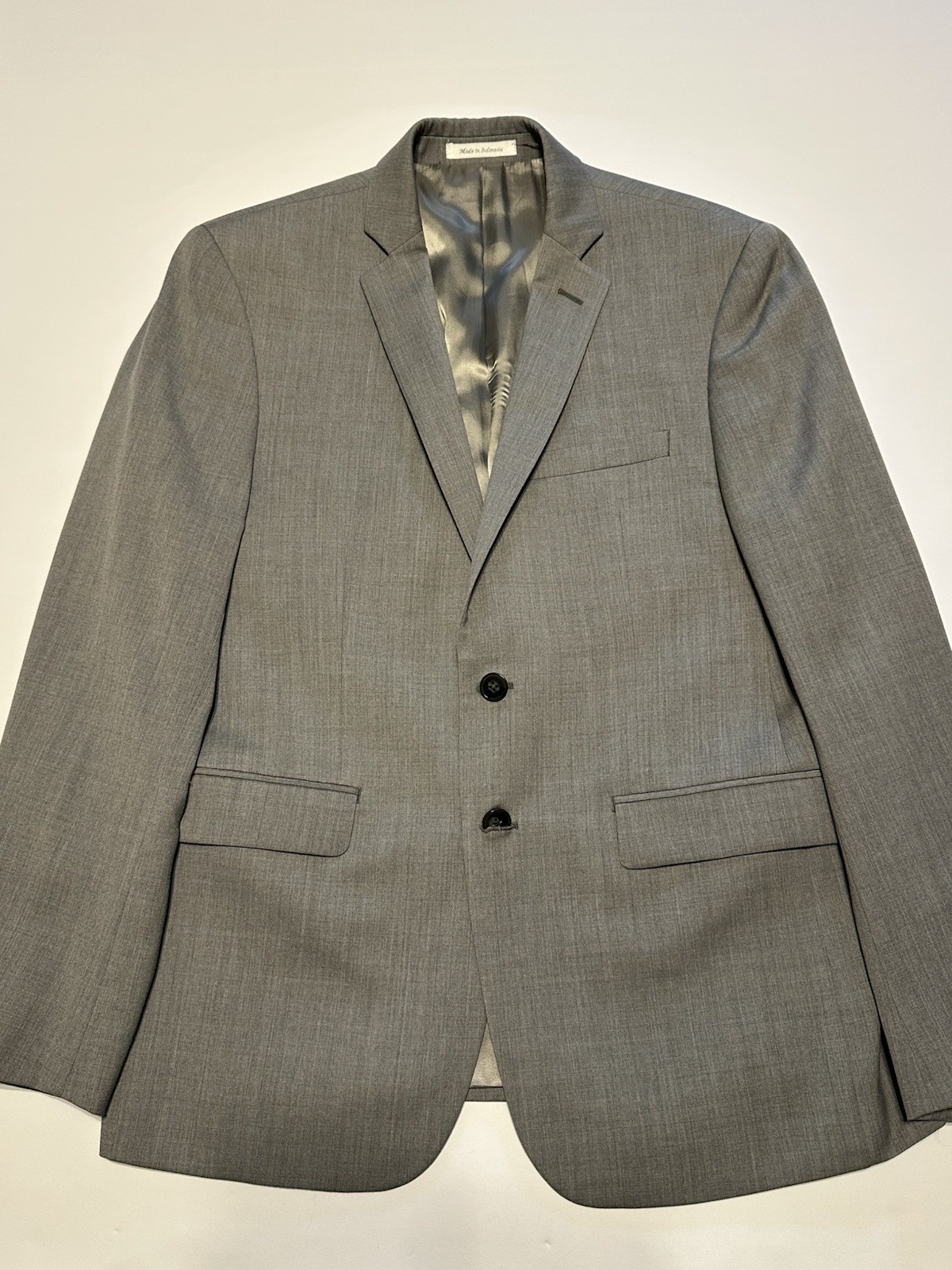 Calvin Klein Slim Fit Grey Blazer for Men Size 38R Solid Color