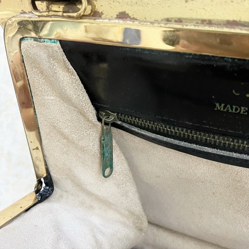 PLS READ Vintage Triomphe Denmark Black Handbag Purse Gold Mid Century 50s 60s - Picture 10 of 13