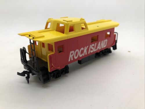 TYCO HO Scale Rock Island Caboose - Picture 3 of 6