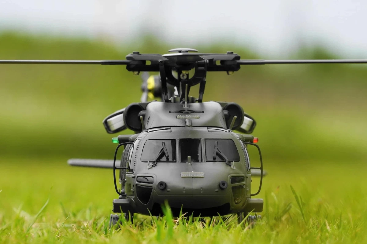 MAYD Hélicoptère télécommandé pour adultes, F09-S 1/47 2,4 G 6 CH sans  balais pour hélicoptère American UH60-Black Hawk, 6G/3D Stunt & contrôle de  vol et GPS et caméra – RTF : 