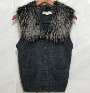 sweater vest with faux fur collar