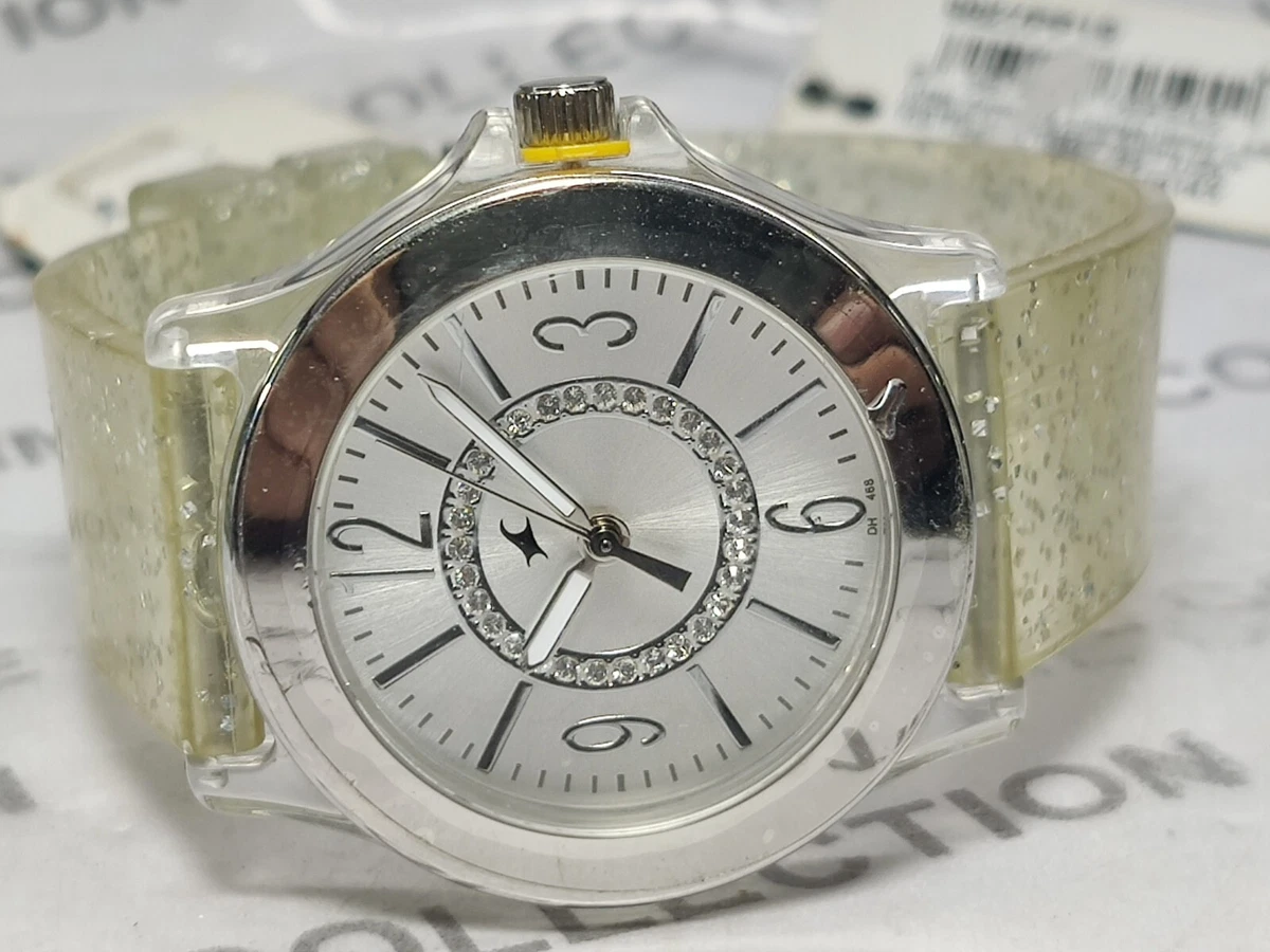 FASTRACK Diamond Dial Plastic Case and Plastic Strap Analog Dial