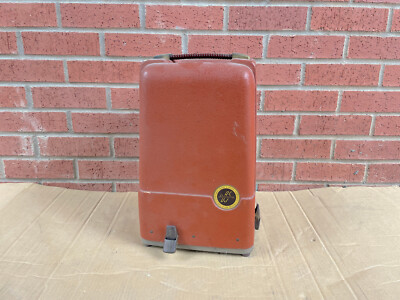 Projecteur de film 8 mm (AP-95-1489(1/2)) - Collection - Catalogue des