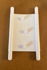 Hasbro 2009 White Stretcher 2 3/4"