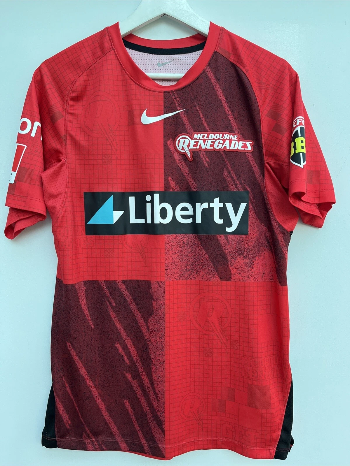 Melbourne Renegades Cricket Shirt Nike Red Short Sleeve Mens Small S
Opens in a new window or tab