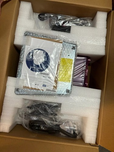 NEW SEALED ELO TOUCHSYSTEMS ET1919L-8CNA-0-ZB-GY-G 19" TOUCHSCREENSCREEN MONITOR - Afbeelding 3 van 6