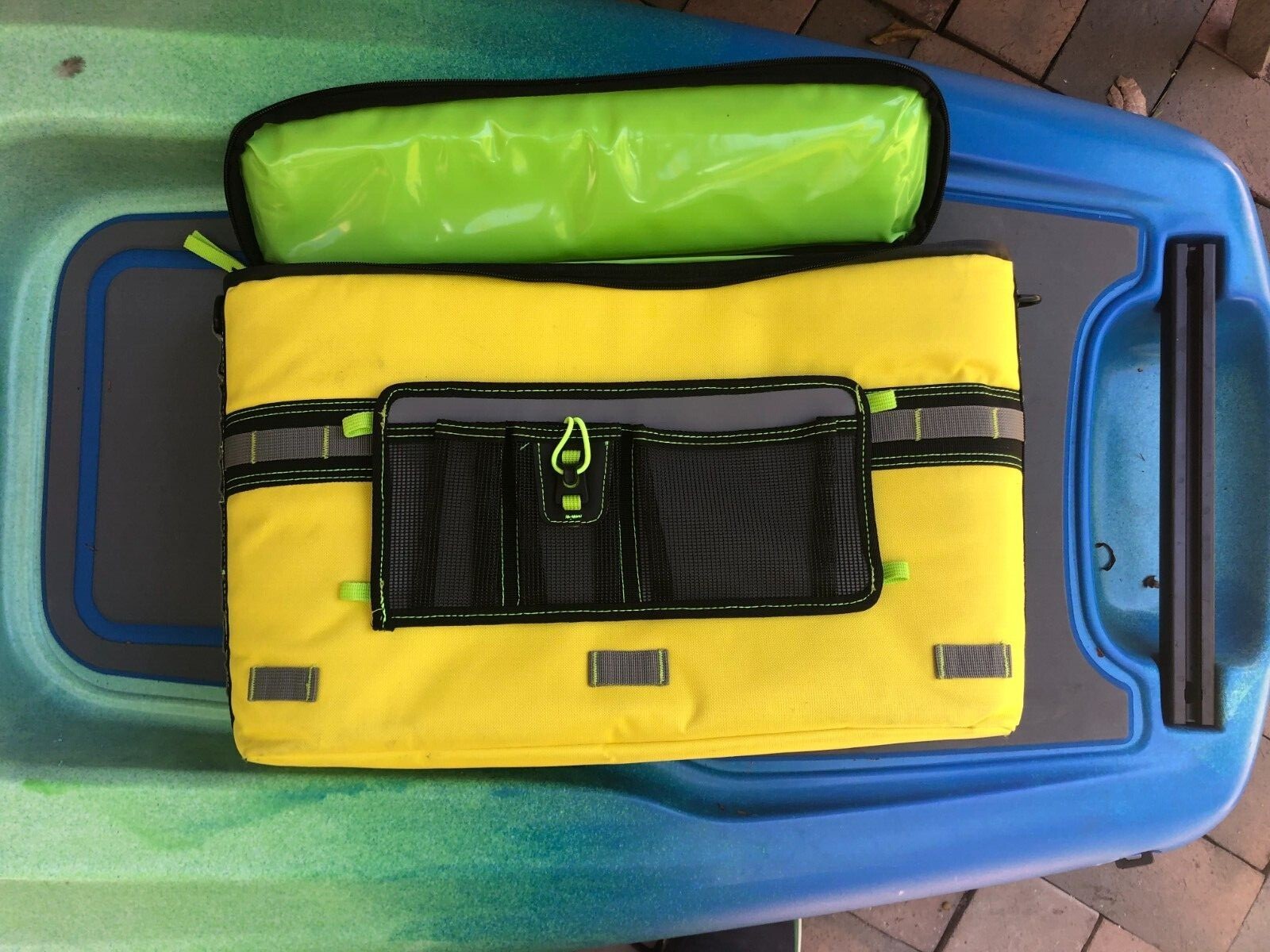 Skywin Perception Fishing Kayak Lawn Chair Seat Splash Back Yellow