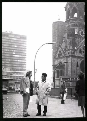 Fotografie Berlin, Budapester Straße mit Gedächtniskirche & U-Bahnhof Zoo 