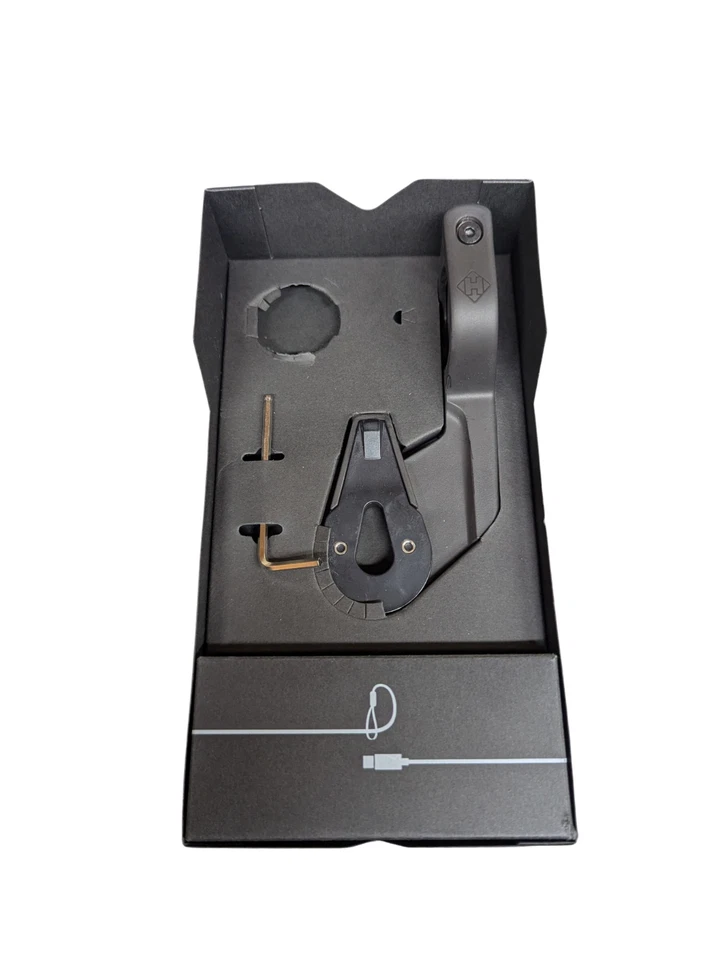 Hammerhead Karoo 2 Cycling Computer with box and accessories - Image 3 of 4