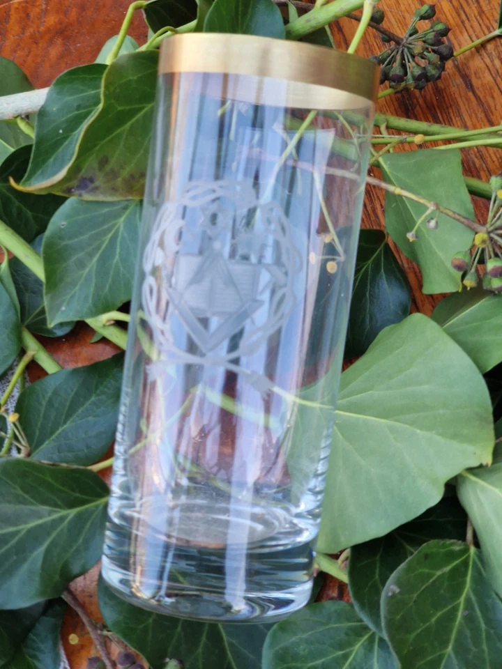 vintage Trinkglas mit Goldrand Freimaurer Zirkel Glas Logenglas - Bild 2 von 4