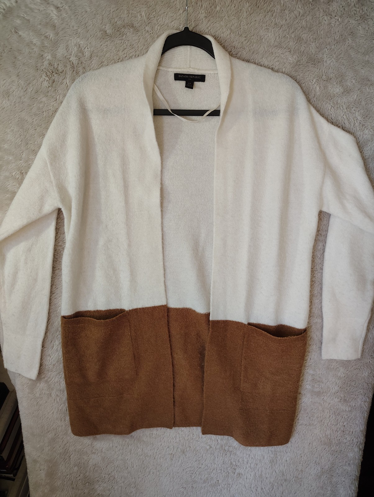 Banana Republic Womens Petite Cardigan Sweater White/ Brown Xs