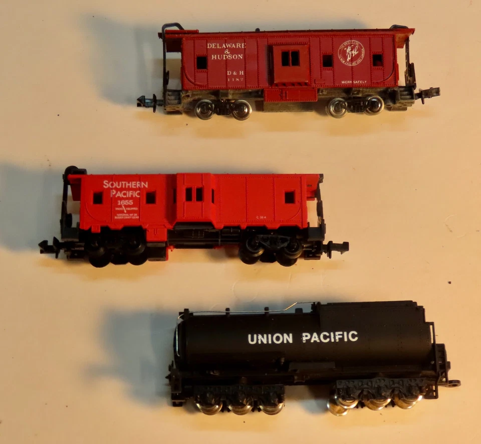 Lote de 12 vagones de tren modelo escala N, varias marcas, etc. No probado, Bellmore Est Foto 3 de 4