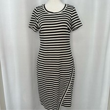 Calvin Klein Women’s 8 black white striped dress short sleeve Scoop Neck