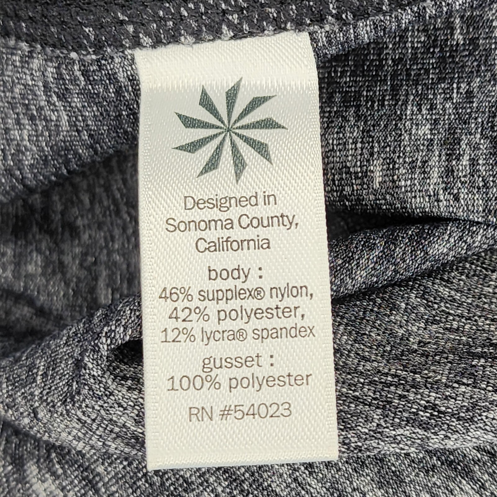 ATHLETA Size Medium Black Heather Excursion Tight… - image 7