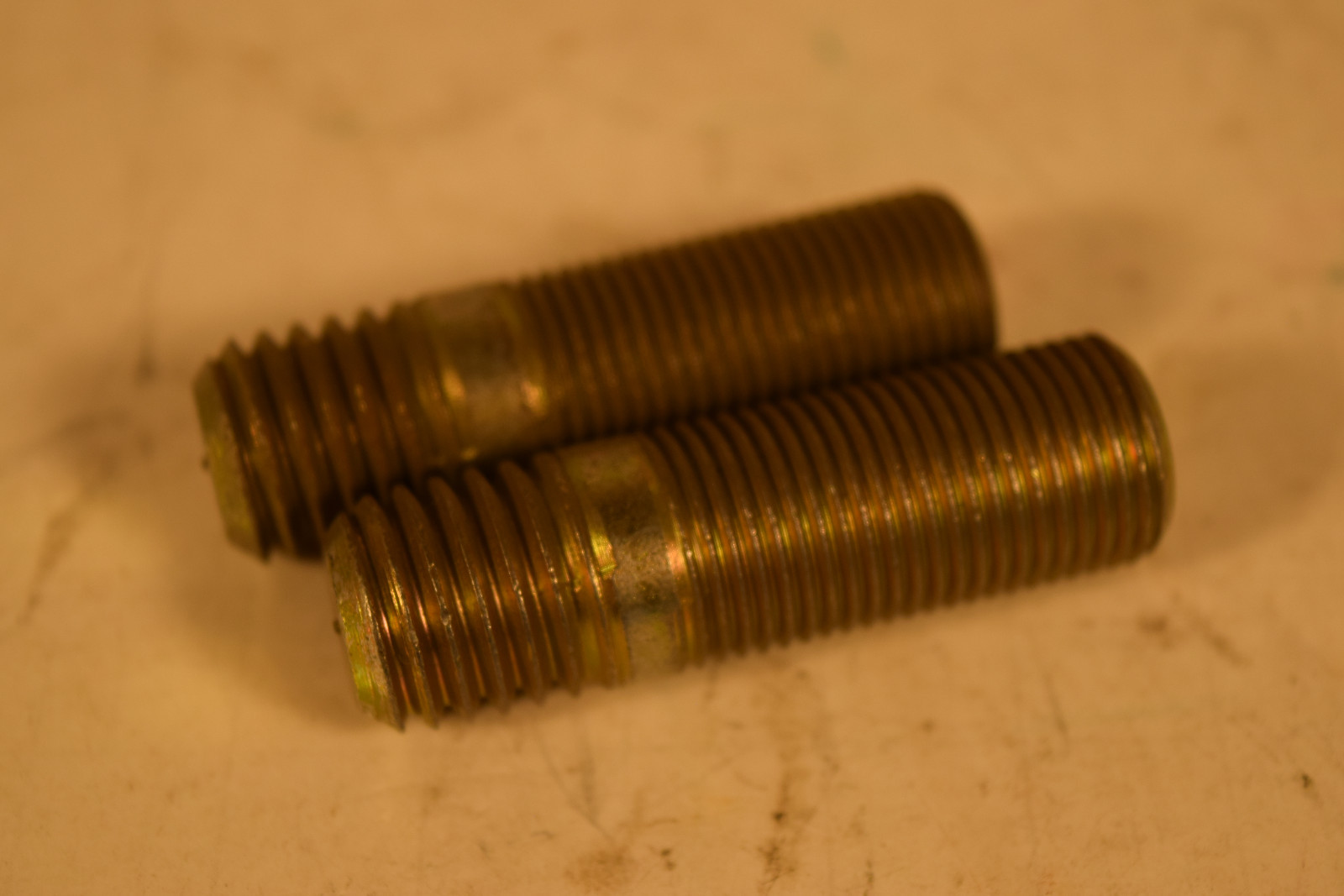 MCI 1900 Bus DD3 Brake Chamber Studs 4C526 2Pack eBay