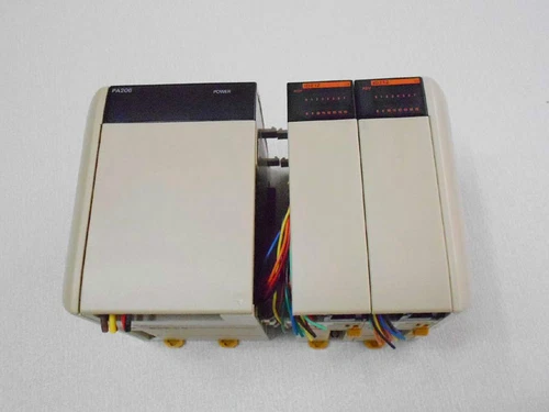 Omron plc cpu (2x)CQM1-ID212  (1x)CQM1-PA206