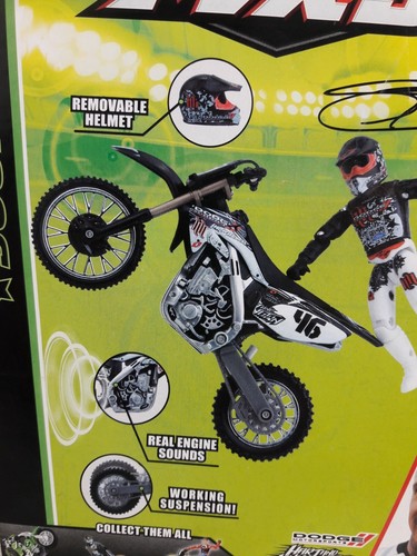CAREY HART MXS SIGNED Action Figure - Picture 5 of 8
