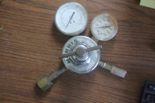 Harris Regulator Compressed Gas Model 25-100