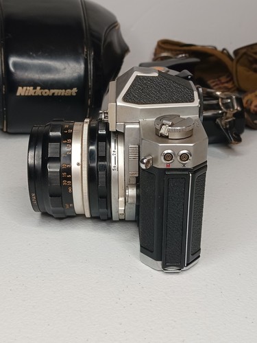 Nikon Nikkormat FTn 35mm SLR film camera with 50mm F2 Nikkor H·C lens w/case - Picture 4 of 10