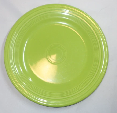 1 Fiesta Chartreuse Green 10.5" Dinner Plate Homer Laughlin Ceramic Dish HLC b2