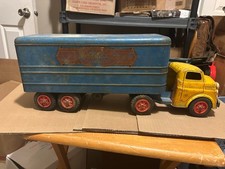 Vintage 1950's Wyandotte Pressed Steel Semi Trailer Truck