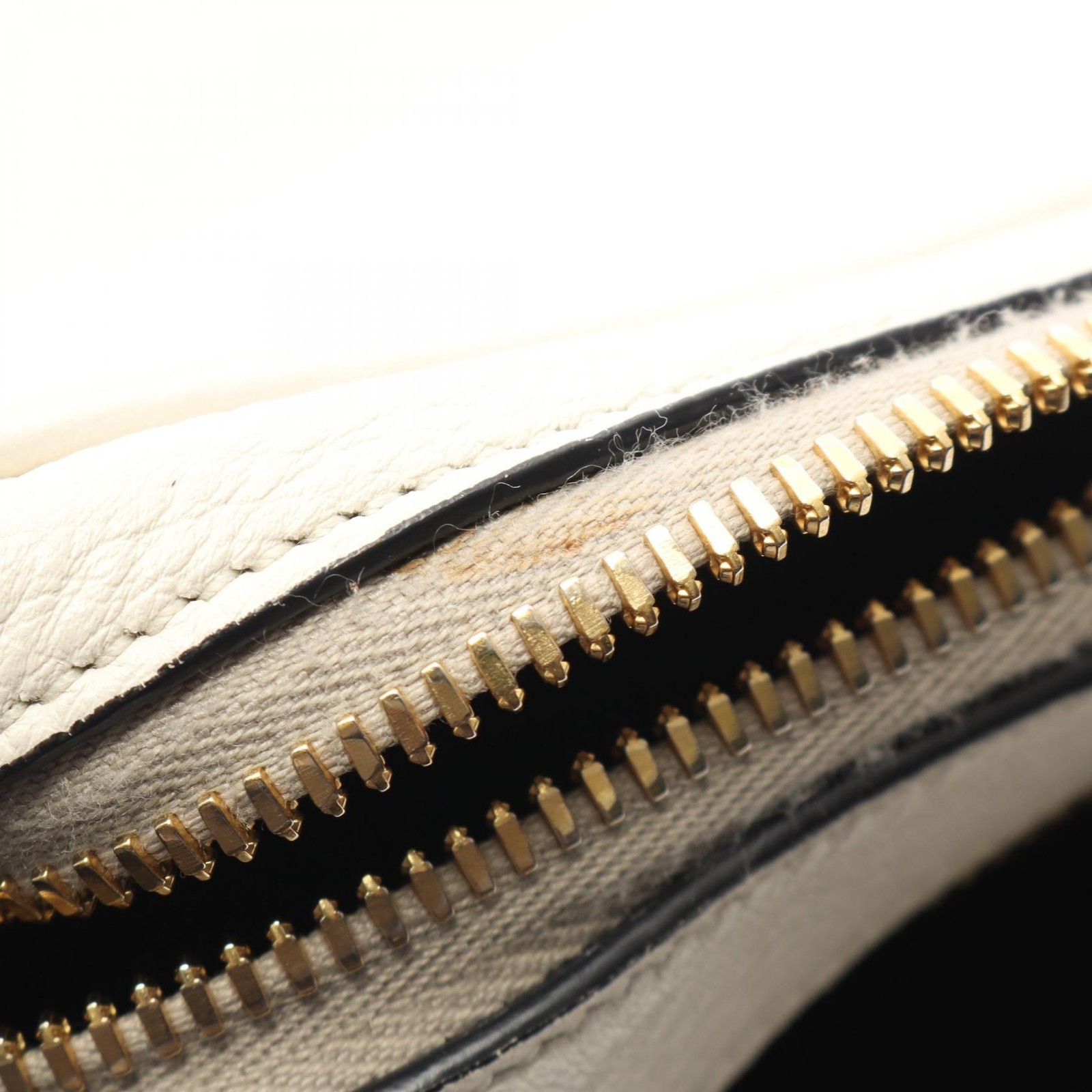 PRADA VIT DAINO Shoulder Crossbody Bag 1BH082 leather White Used Women thumbnail 5