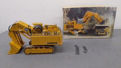 Conrad 2811 1:50 Scale Yellow Diecast Liebherr Hydraulic Excavator R996 Litronic