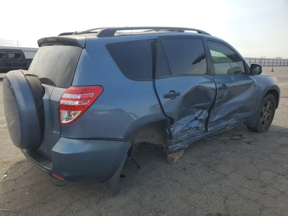 Used Fuel Pump fits: 2010 Toyota Rav4 Pump Assembly 4 cylinder 2ARFE engine Grad - Image 3 of 4