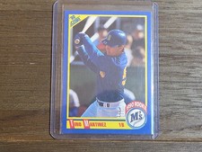 1990 Score - Tino Martinez #596 (RC)