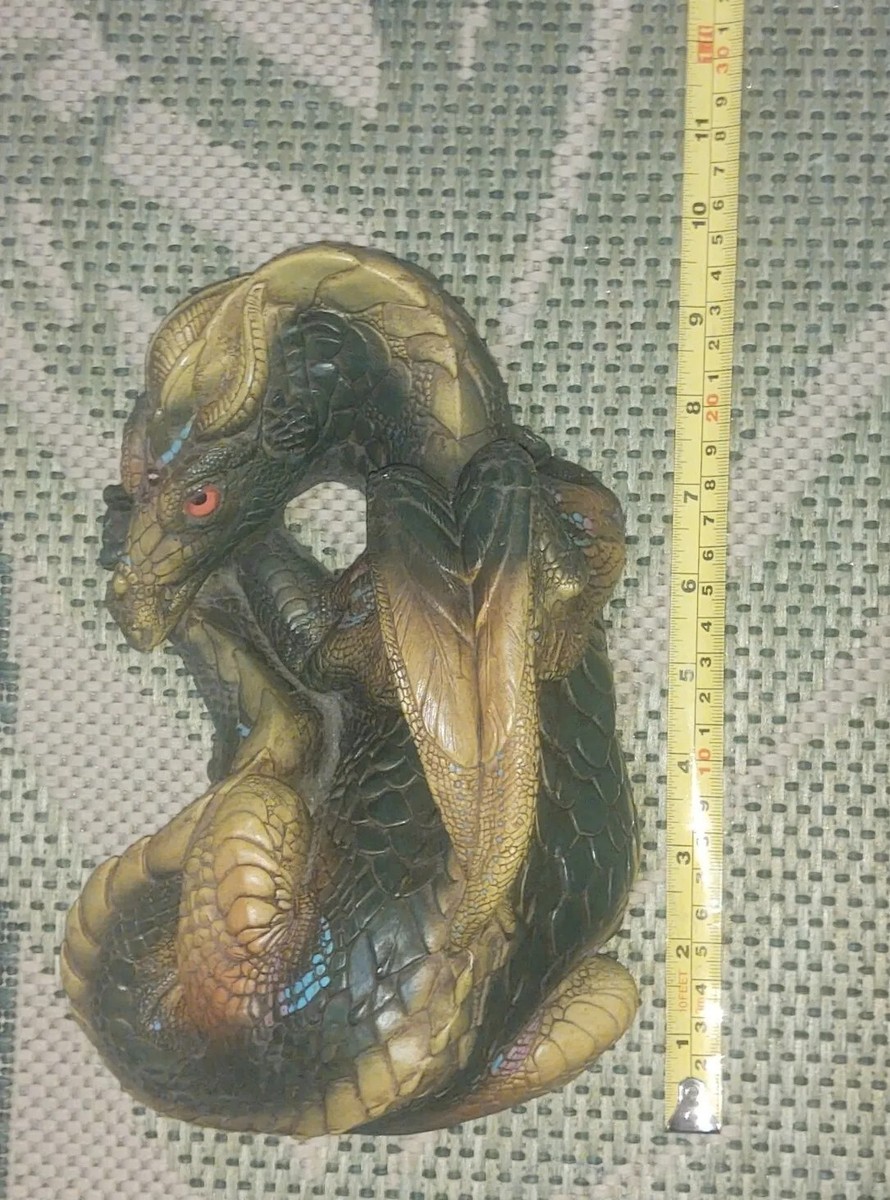 Vintage 1985 Windstone Editions Female Dragon Sculpture Vintage 1985 Windstone Editions Female Dragon Sculpture