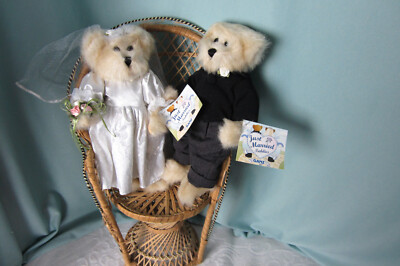 Ganz Just Married Teddies 10 ins tall Bride & Groom Black & White Outfits NWT