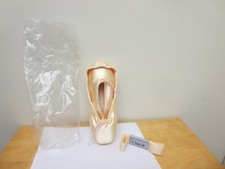 Chacott Veronese II Pointe Shoes 23 D M Made in Japan New, Other