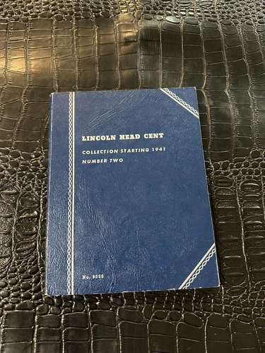 Lincoln Head Cent Collection Album 1941-1959 w/40 WWII steel pennies (C031)