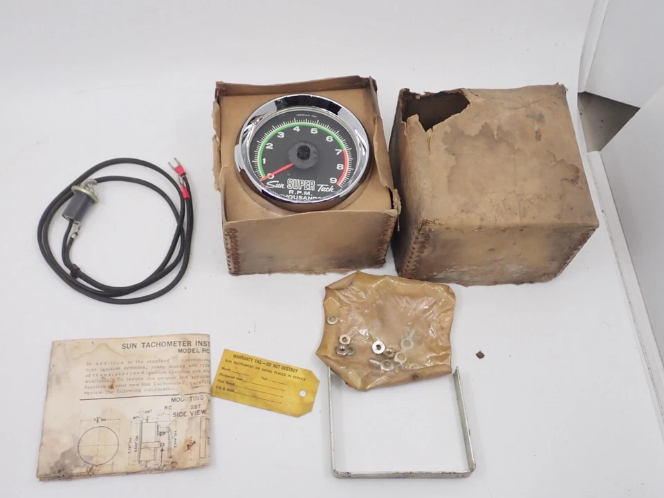 Tacômetro NOS Sun Super Tach 9.000 RPM SST-9 Very First Design 1965 OFERTA REAL - Imagem 2 de 4