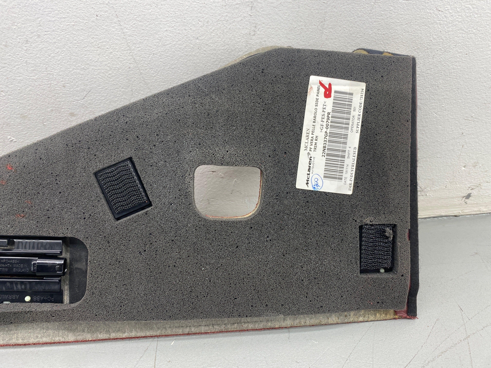 2020-2023 MCLAREN GT RIGHT REAR SIDE TRIM PANEL COVER BAROLO RED 22NB337GP OEM