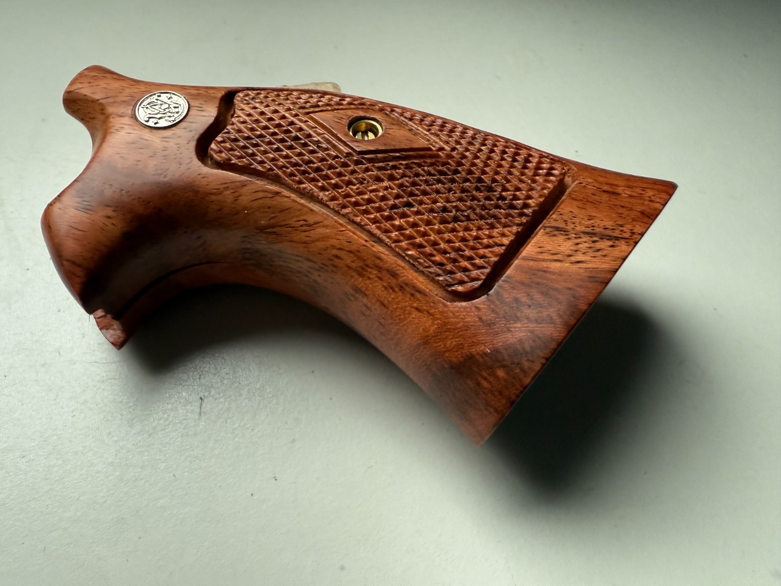 Diamond Checkered on wood grips for S&W K/L Frame Square Butt, checker ...