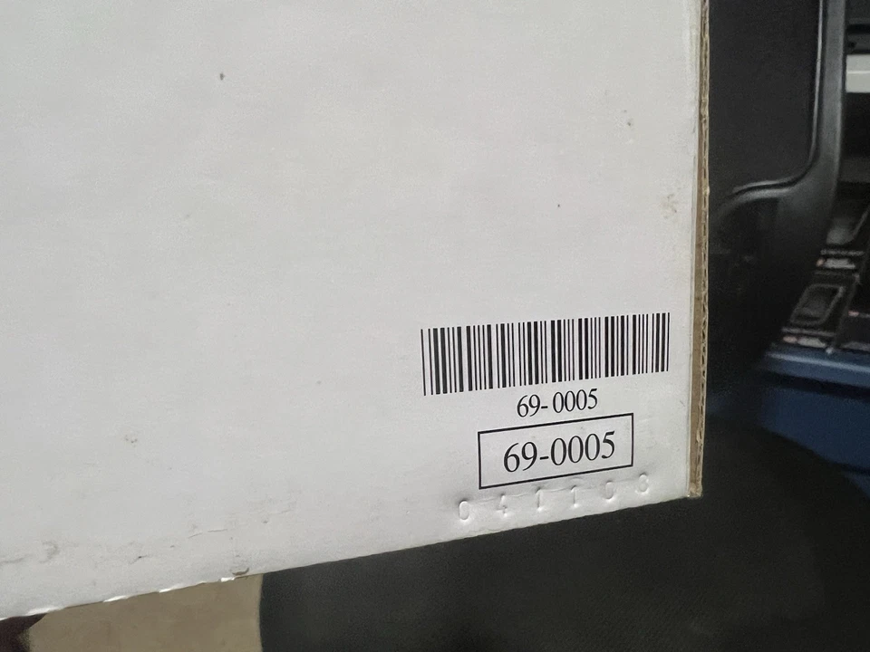 1/64 first gear trucks Cab Has Damage - Image 3 of 4