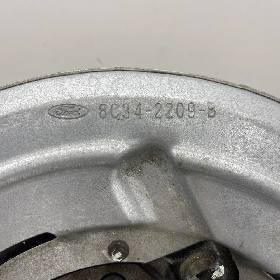 Conjunto de freno trasero Ford F450, F550 Super Duty 2005-2016 OEM # BC3Z-2209-B 💰 Foto 2 de 4