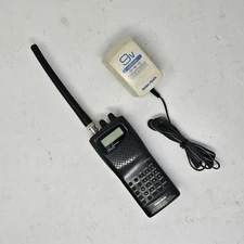 Radio Shack Pro 62 Scanner Triple Conversion Hyperscan 200 Ch AM FM & Charger