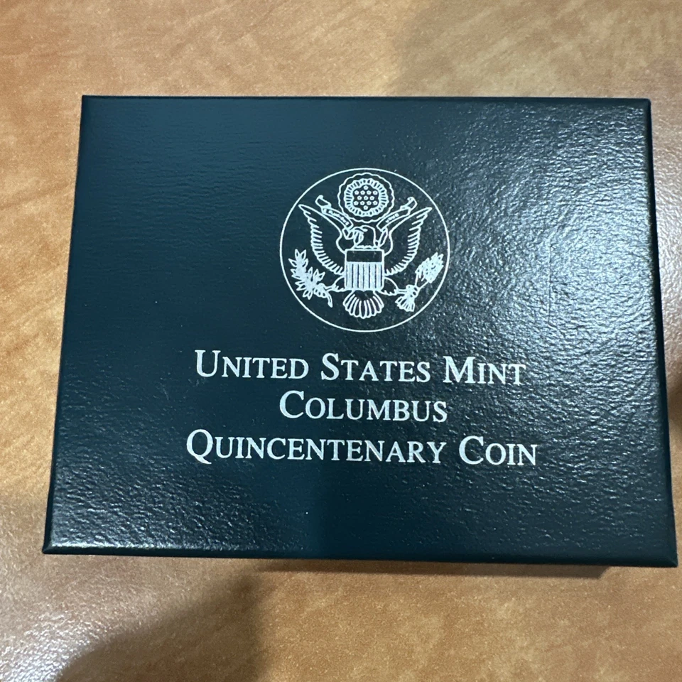 1992 COLUMBUS QUINCENTENARY UNCIRCULATED SILVER DOLLAR W/BOX & COA - Image 3 of 3
