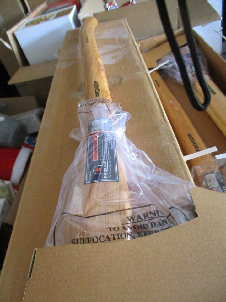 LOTE DE 4 ejes en una caja ~ Próxima 3,5 libras hacha 33 pulgadas mango de madera de nogal Foto 2 de 4