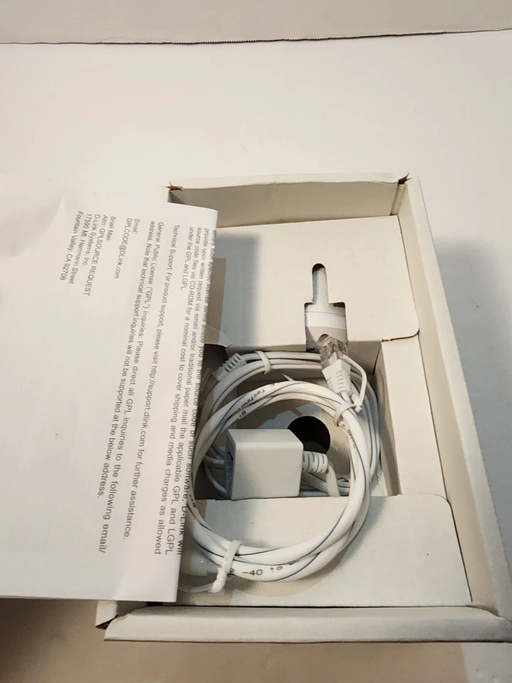 D-Link DCH-S160 Wi-Fi Water Sensor - Flood, Overflow & Leak Detector - Alarm! - Image 4 of 4