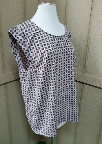 merona sleeveless blouse
