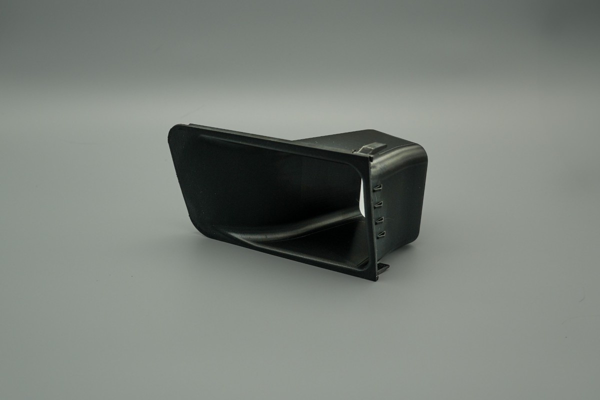 BMW E30 RIGHT Air Duct | Late Model Front Valence Bumper Intake