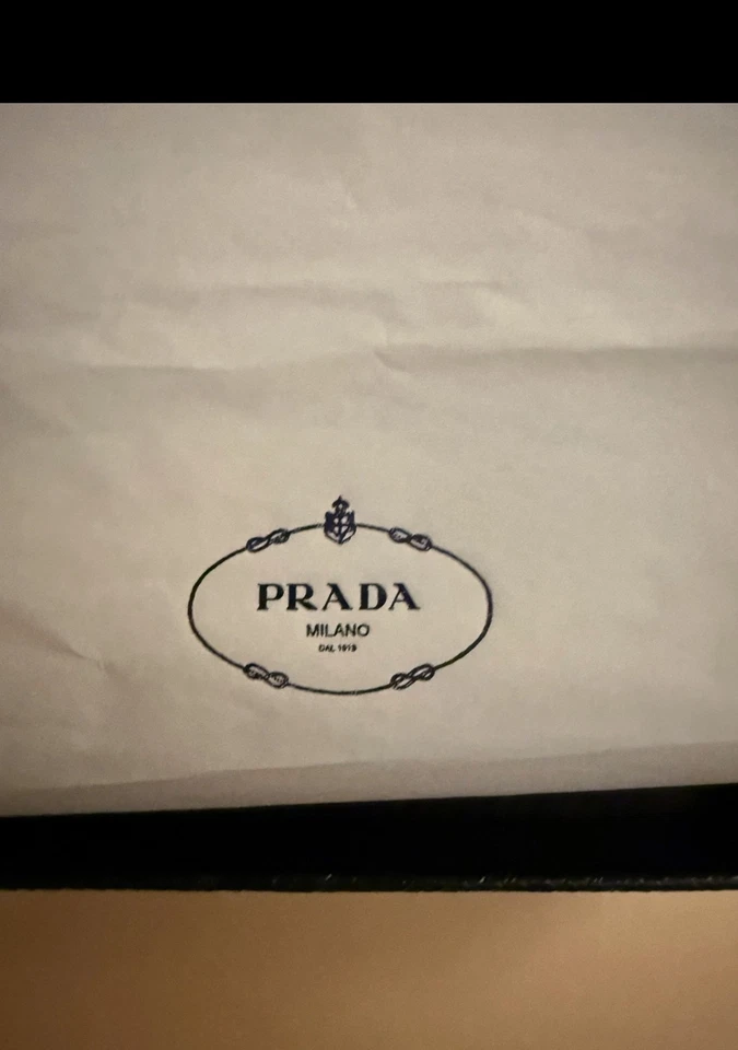Pulsera Prada Cuero Trenzado Saffiano Negro - ¡¡Chic/Delicado/Lindo!!! Foto 2 de 4